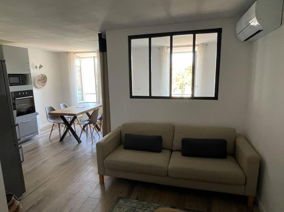 Tres Bel Appartement, Port Sanary, Экстерьер фото